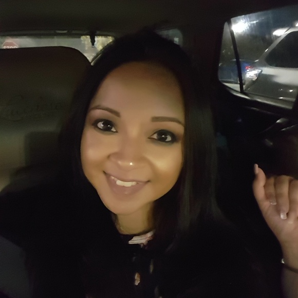 Meet your Posher, Amy - Picture 1 of 1